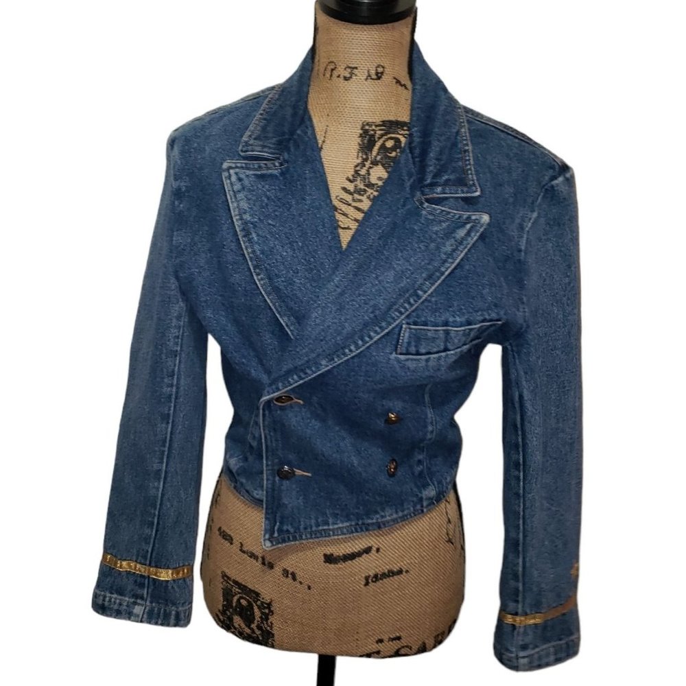 Forenza Vintage 1980's Denim 100% Cotton Sm Jacket with Gold Details & Accents